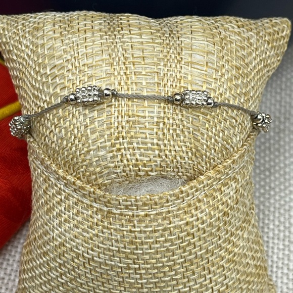 Vintage 1980s-90s Gold & Silver-Tone Beaded Cord Bracelet - Picture 5 of 14